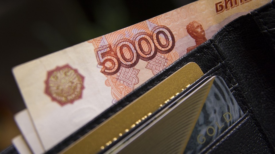 Министр МВД РТ в предыдущем году заработал 3,1 млн руб.